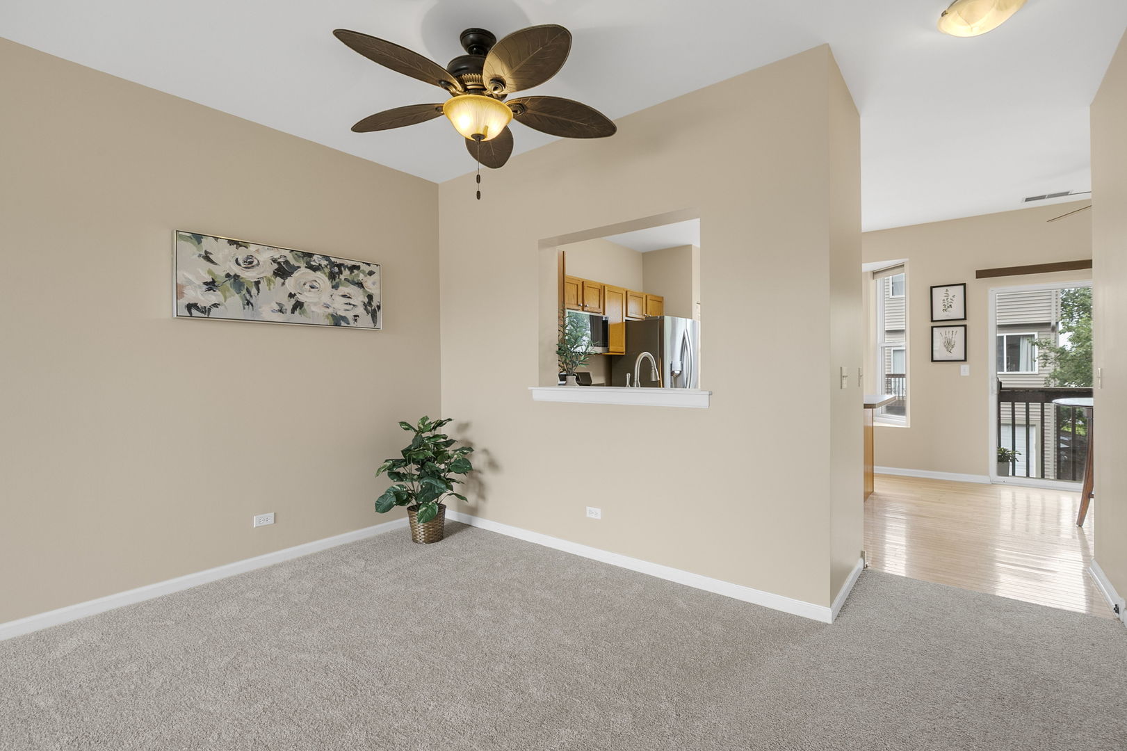 896 Cherry Creek Drive Property Photo 10