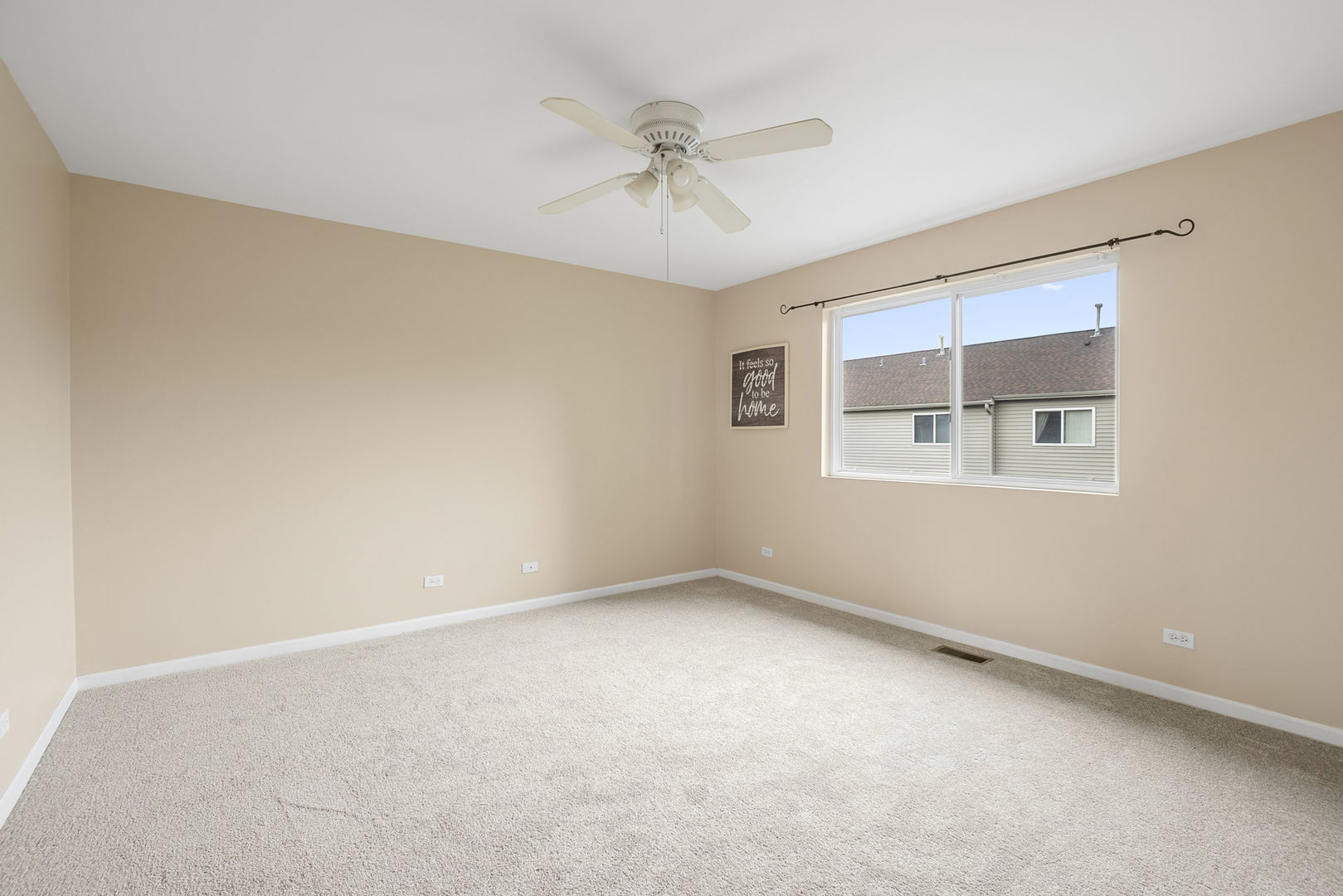 896 Cherry Creek Drive Property Photo 14