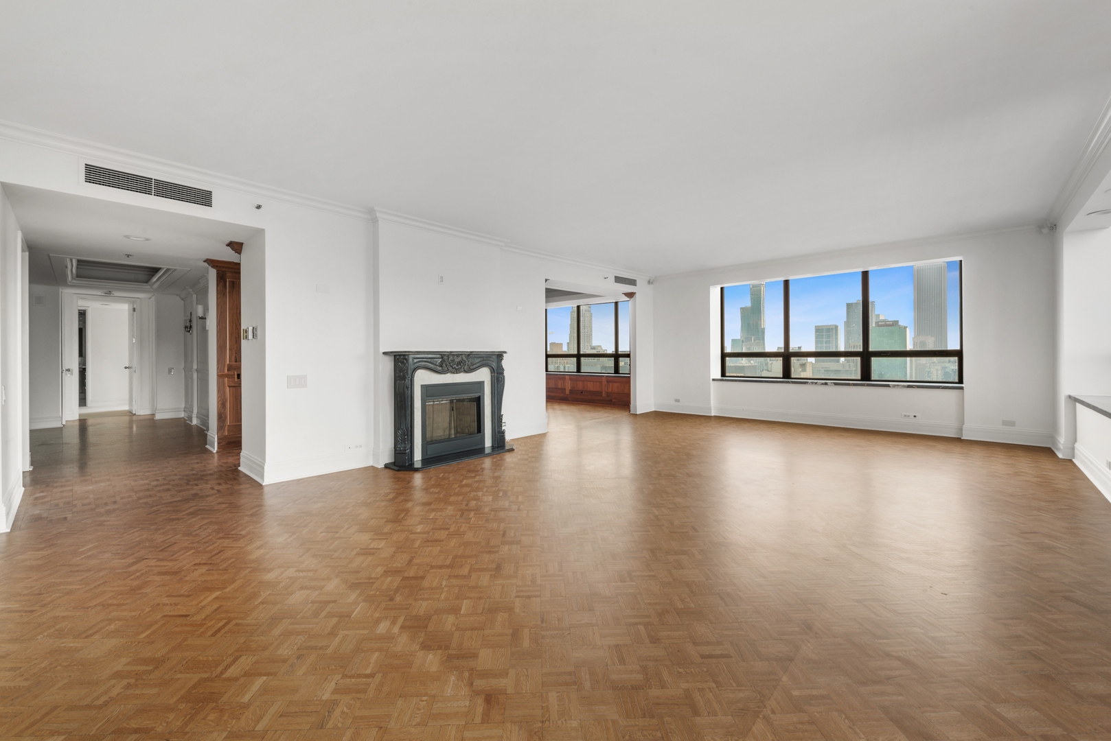 180 E Pearson Street 3707 Property Photo 6