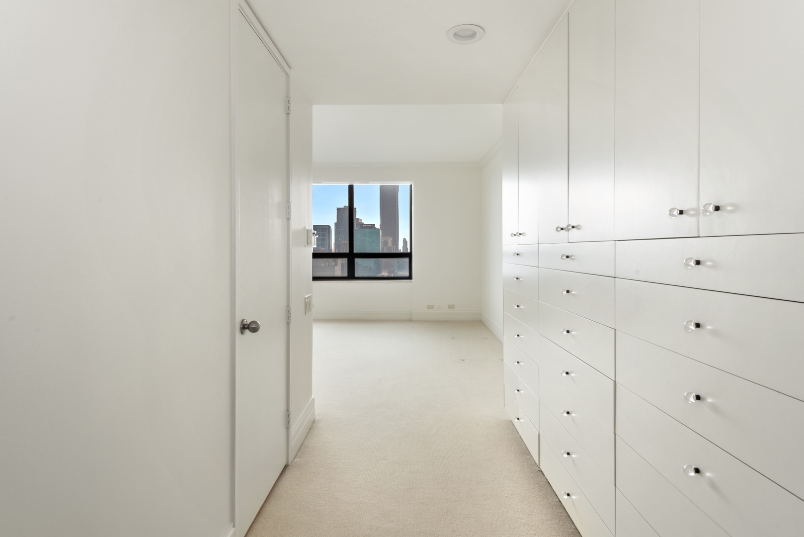 180 E Pearson Street 3707 Property Photo 21