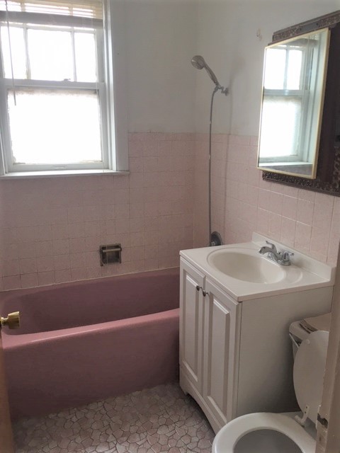 3726 N Christiana Avenue Property Photo 9