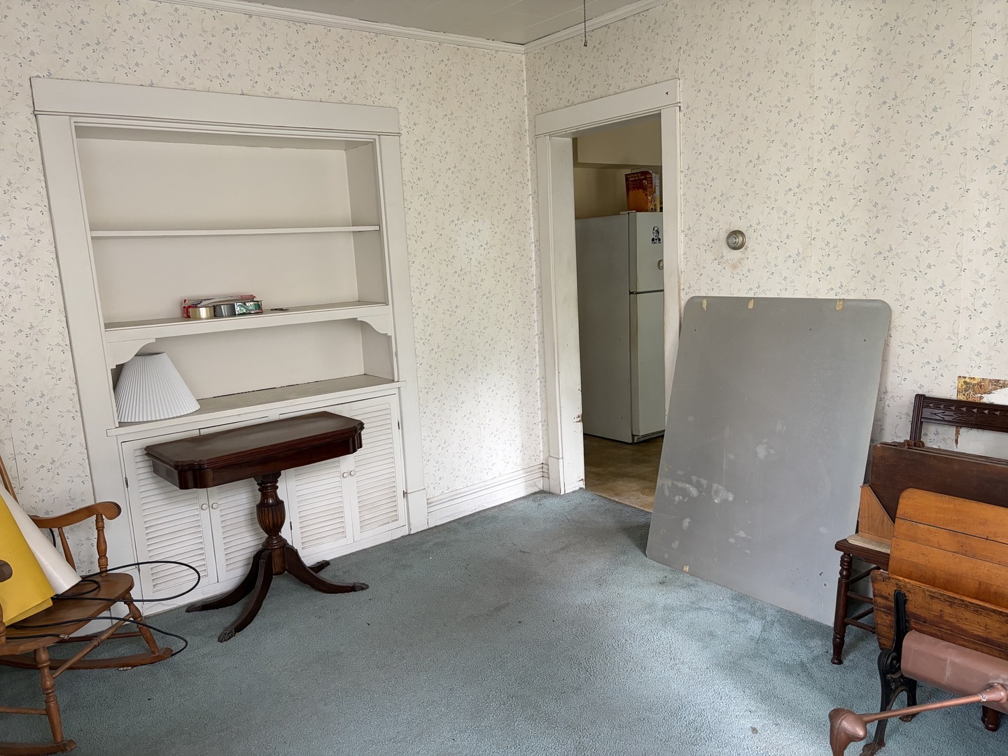 240 Hill Avenue Property Photo 8