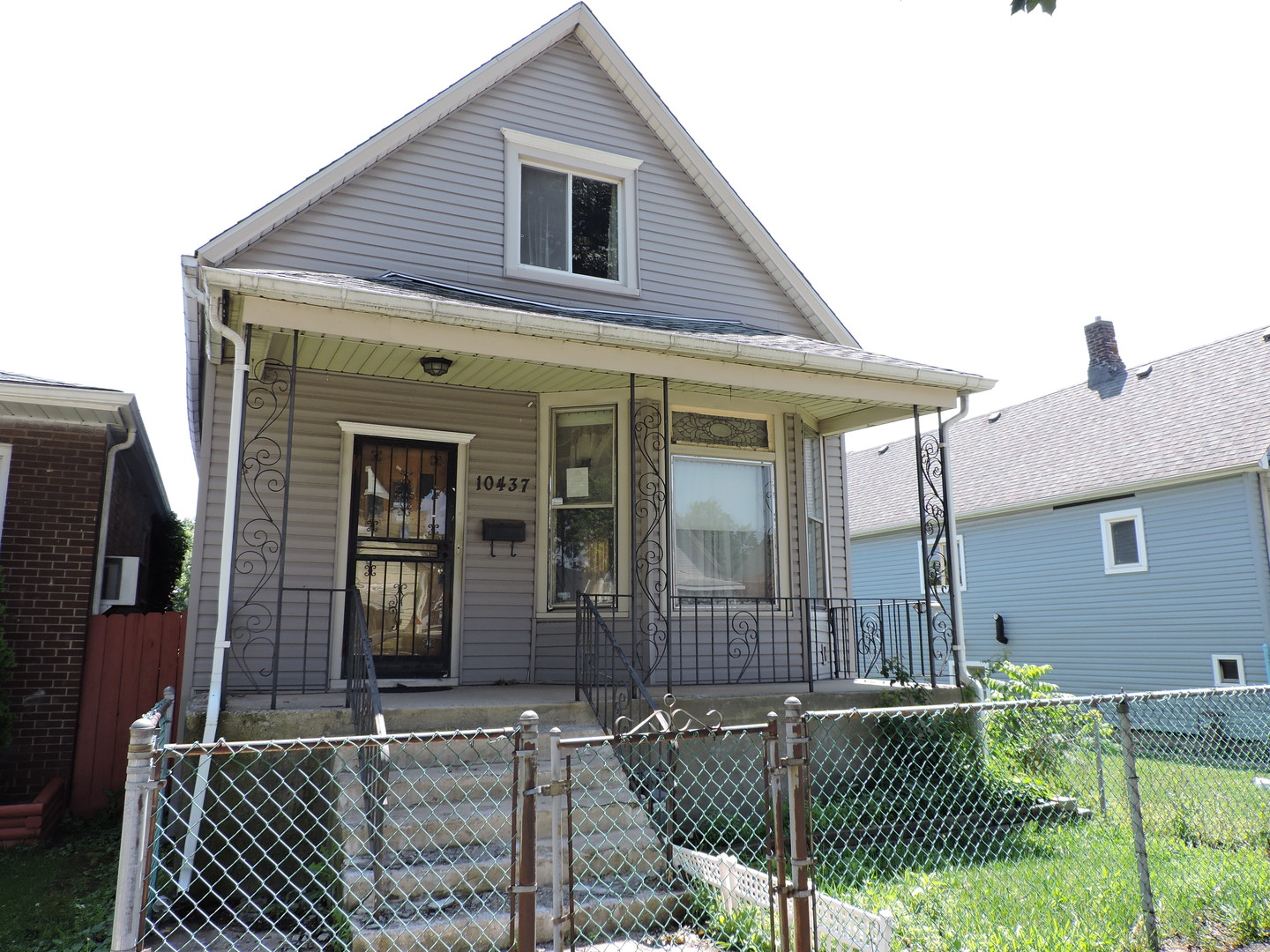 10437 S Avenue H Property Photo 1