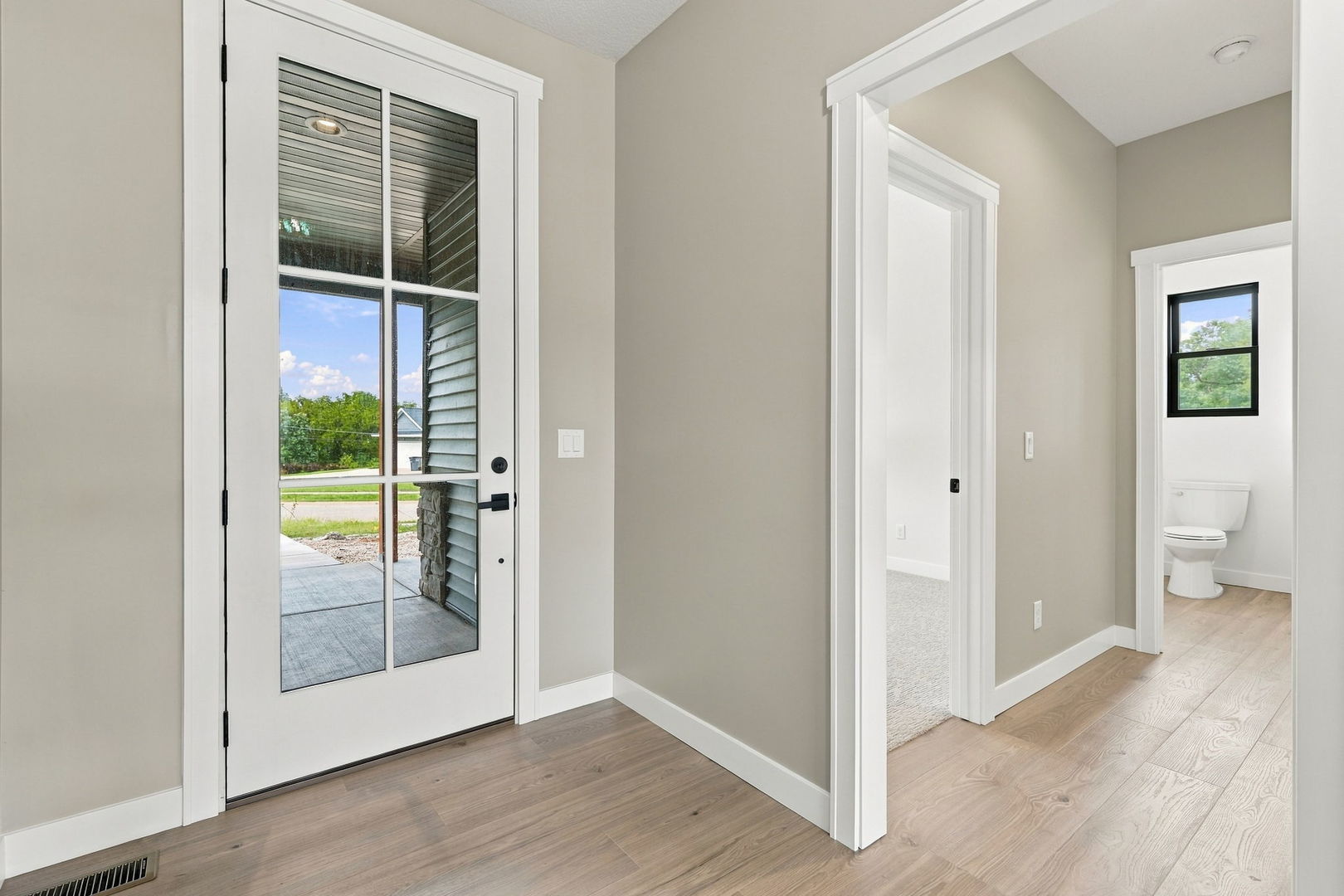 1409 Legends Drive Property Photo 5