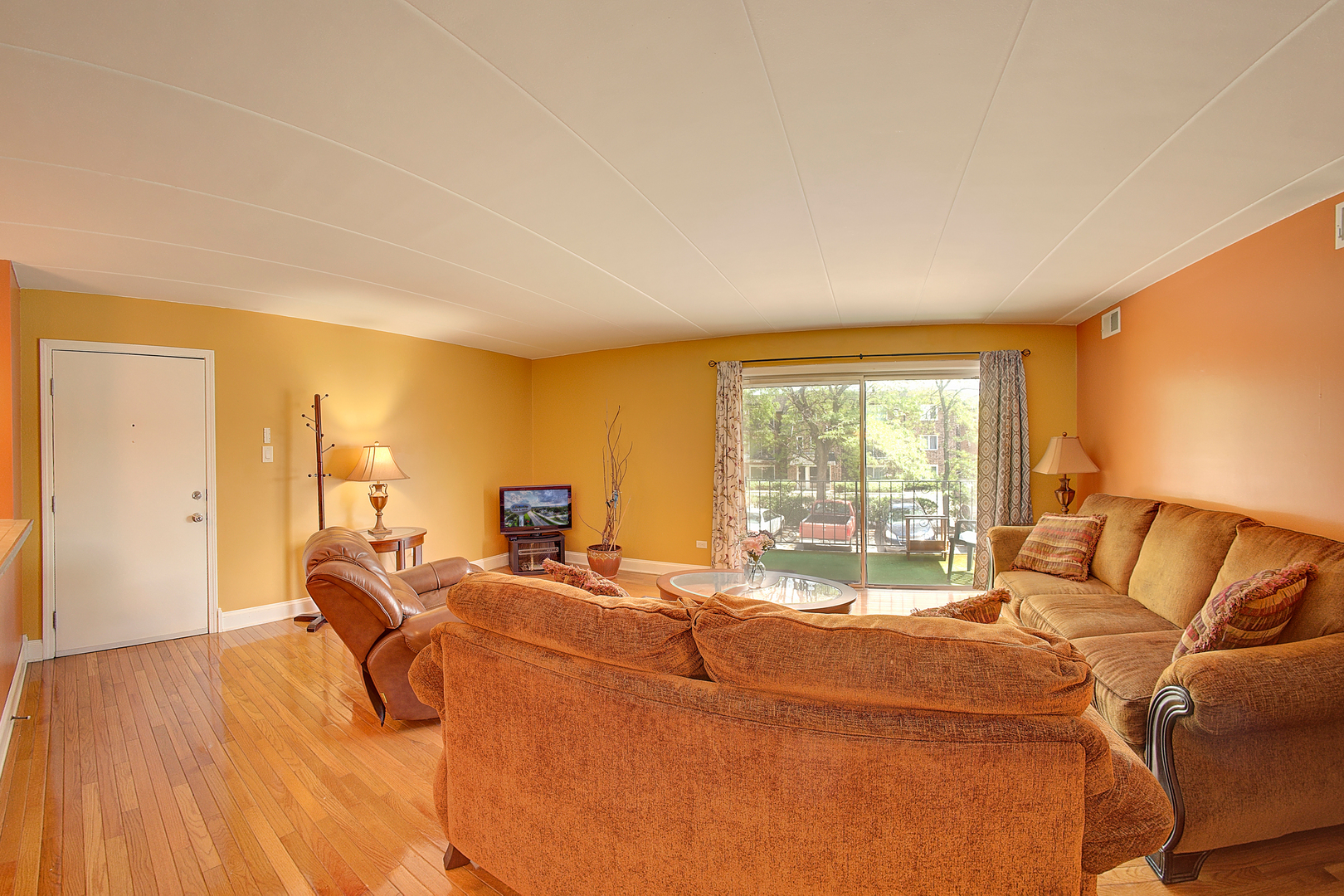 10801 S Keating Avenue 2se Property Photo 4