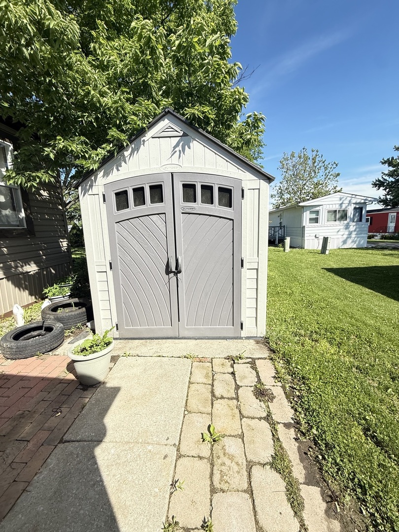 462 Huntsbridge Road Property Photo 4