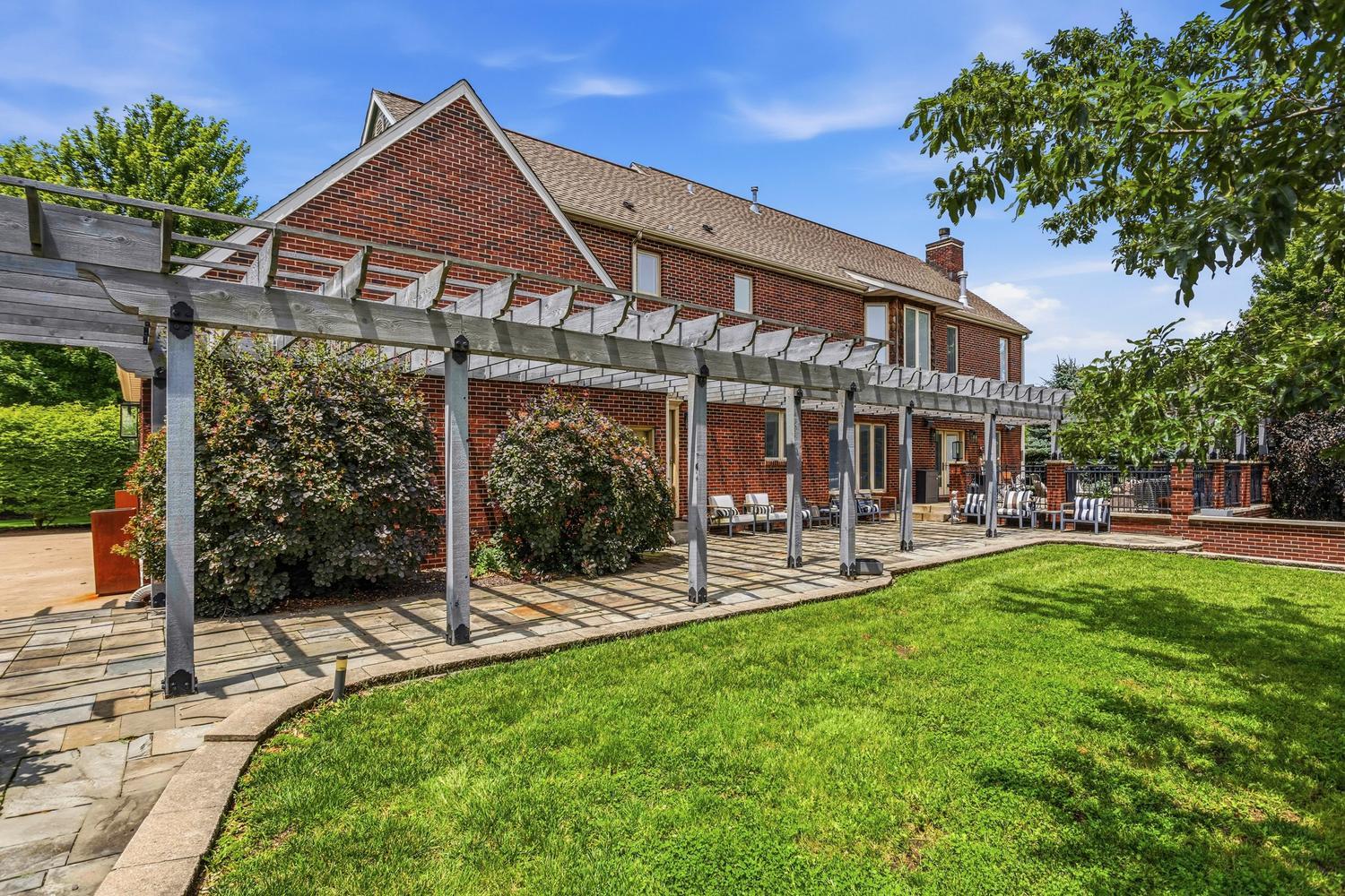 2102 Belmont Park Lane Property Photo 47