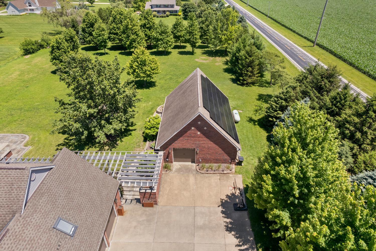 2102 Belmont Park Lane Property Photo 50