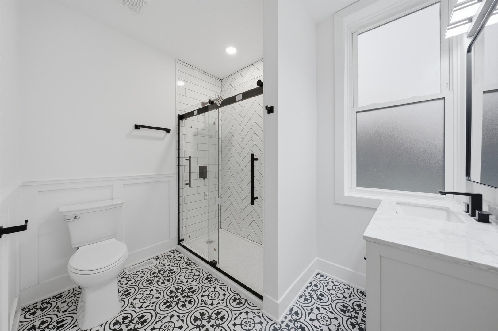 3540 Grand Boulevard Property Photo 18