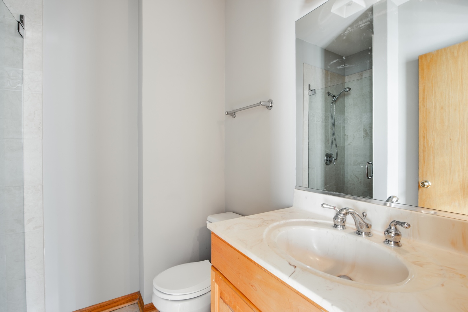 1508 W Superior Street 1 Property Photo 7