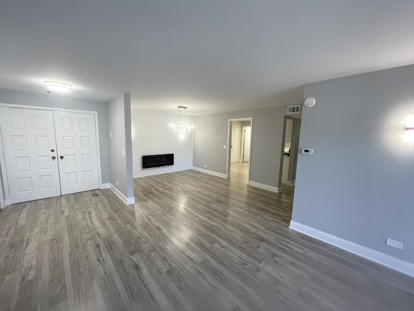 121 S Spruce Avenue 103 Property Photo 10