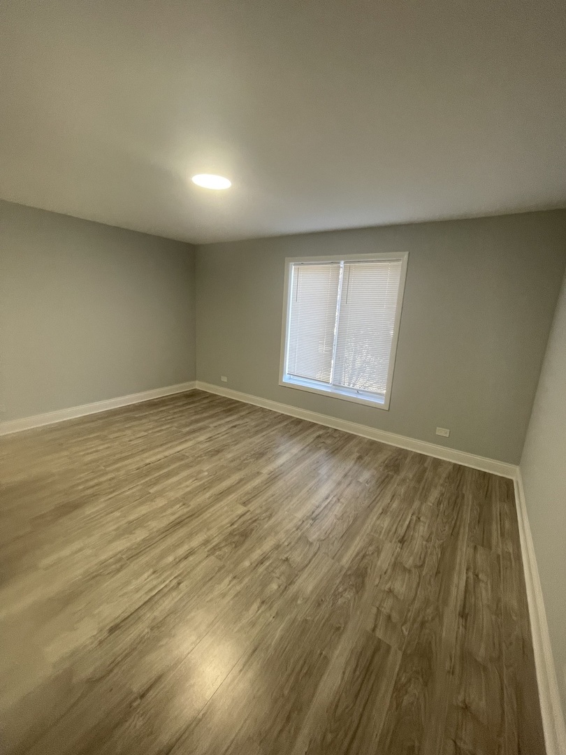 121 S Spruce Avenue 103 Property Photo 16