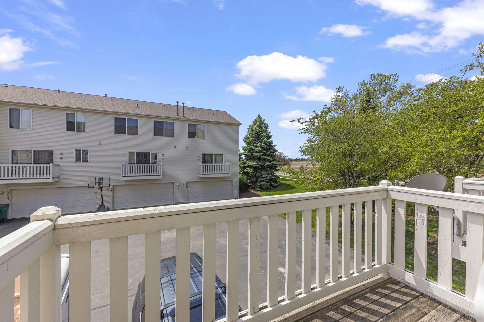 2671 Canyon Drive Property Photo 8