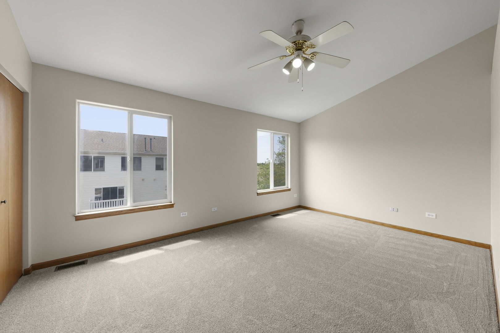 2671 Canyon Drive Property Photo 13