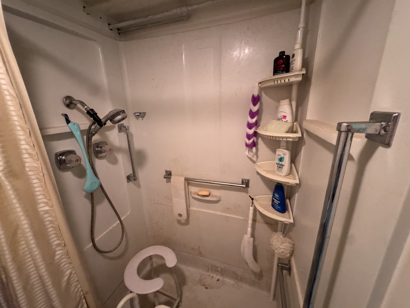 1008 W Jay Street Property Photo 12
