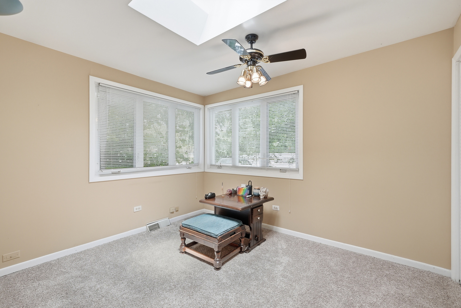 1200 175th Street Property Photo 10