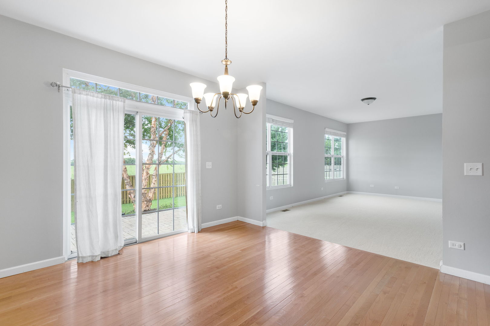 1945 W Helen Drive Property Photo 10