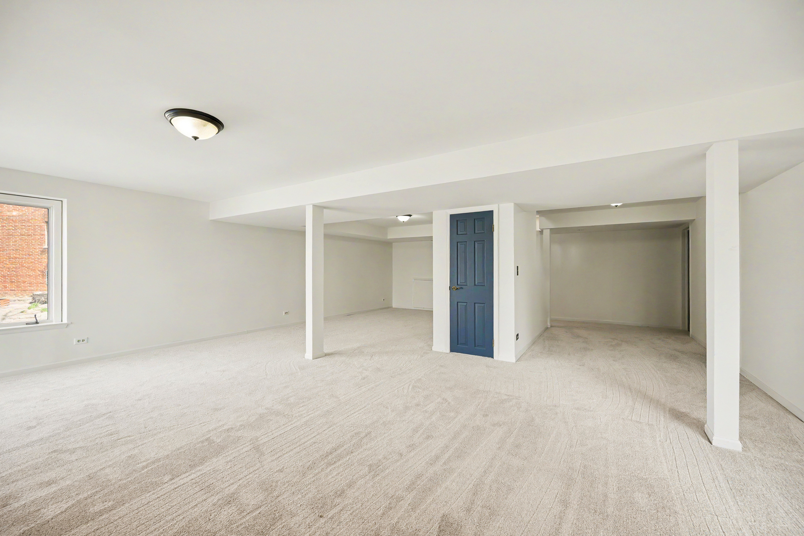 416 Lawrence Avenue Property Photo 33