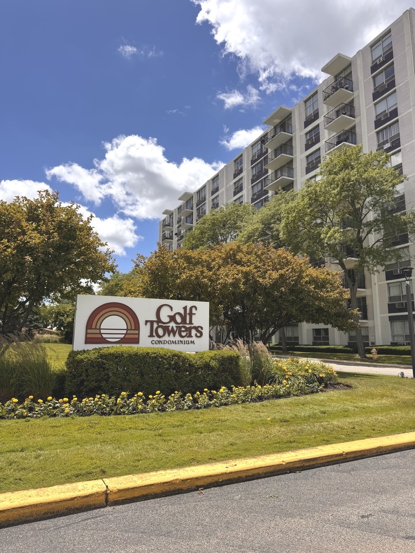 9009 Golf Road 2G