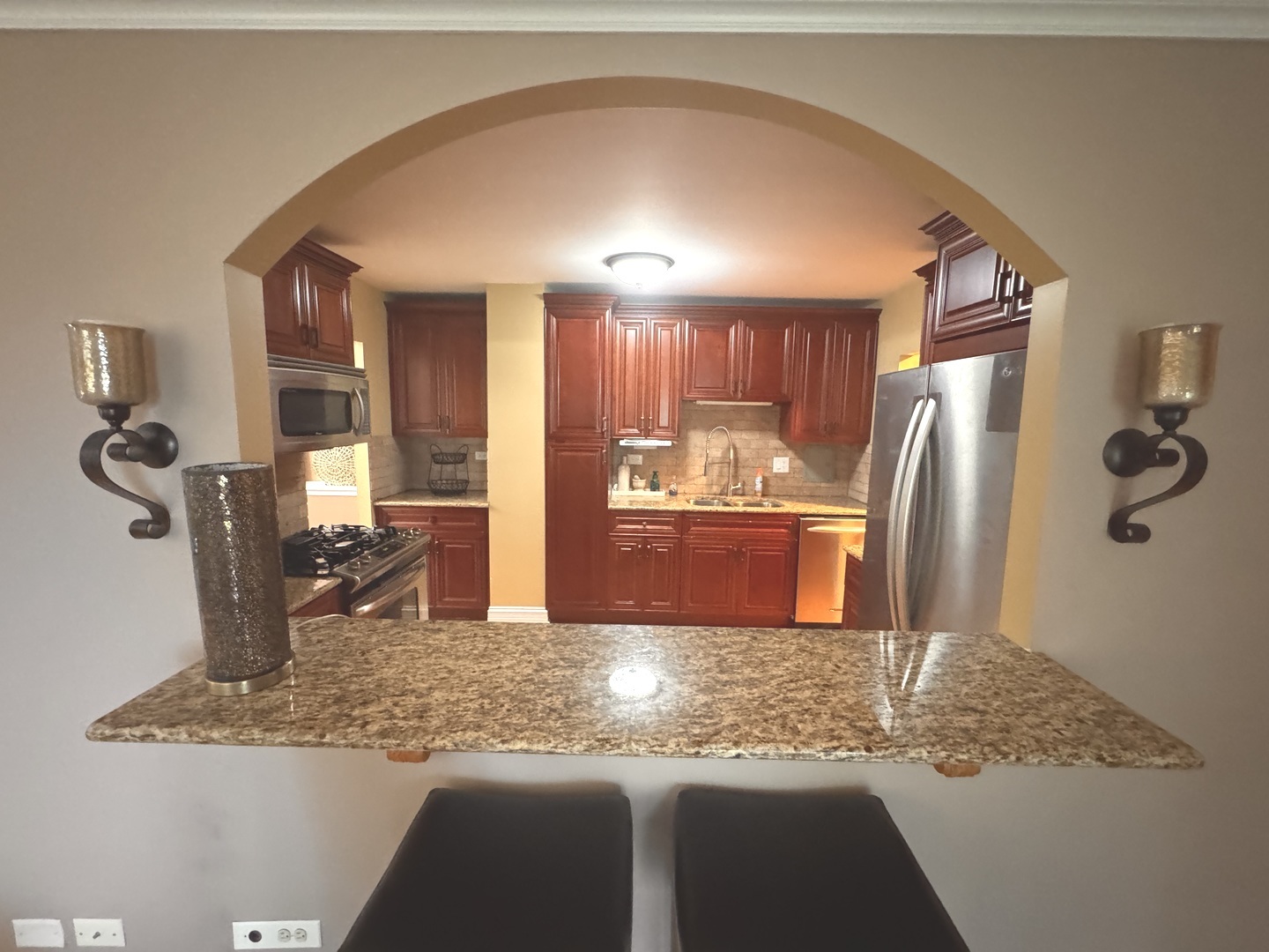 9009 Golf Road 2g Property Photo 15