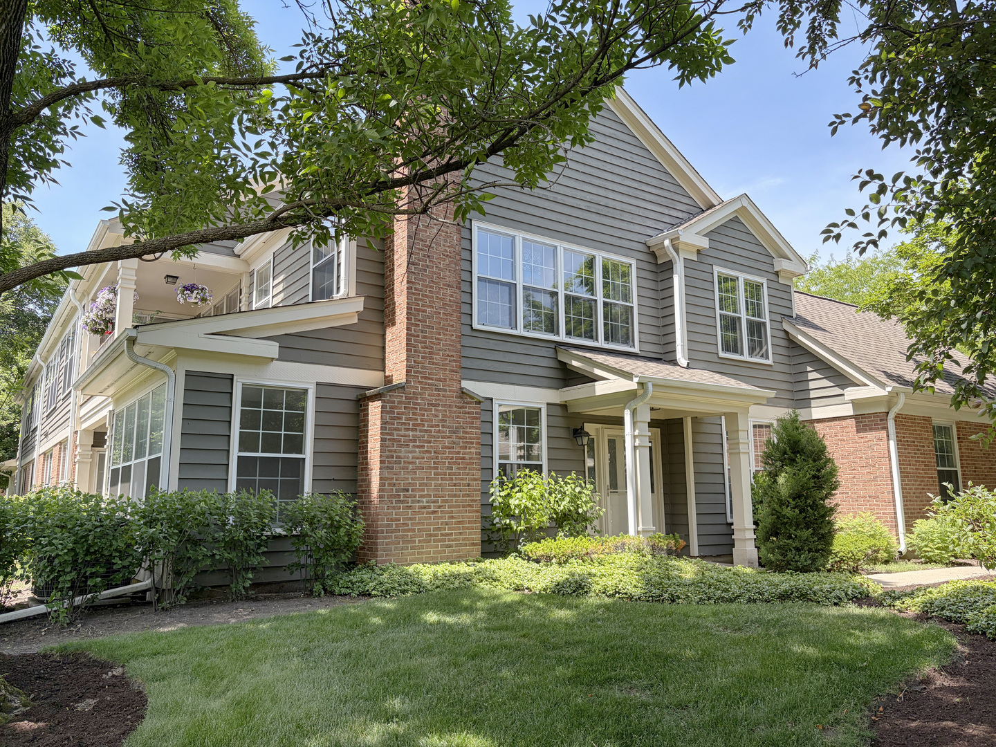 112 Harvard Court Property Photo 1