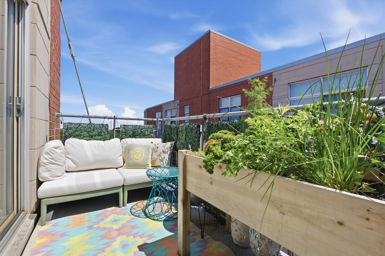 1222 Chicago Avenue 703 Property Photo 11