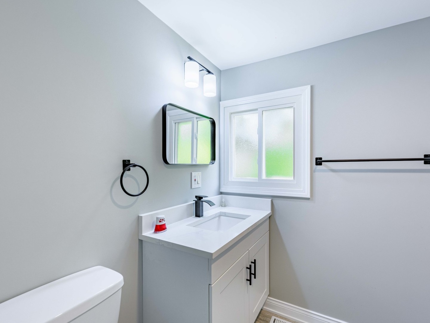 36 E 151st Street Property Photo 5