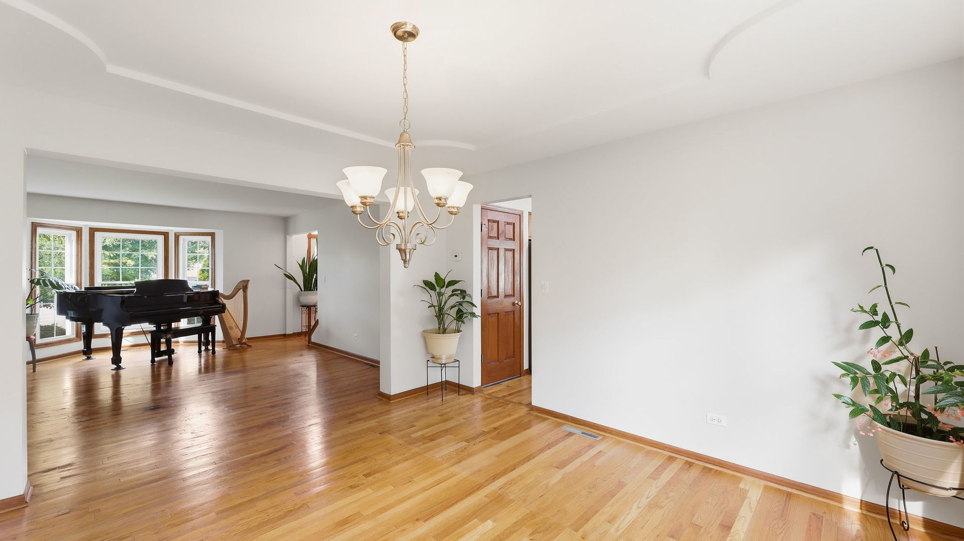 17110 Arbor Creek Drive Property Photo 8