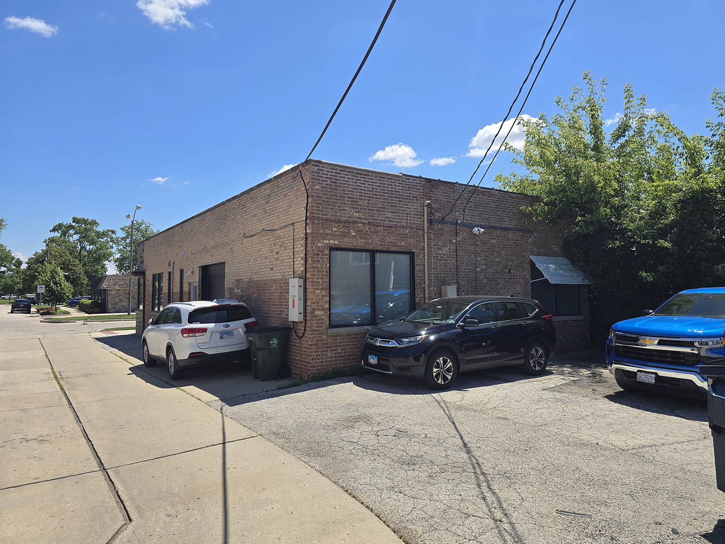 38 N Broadway Street Property Photo 4