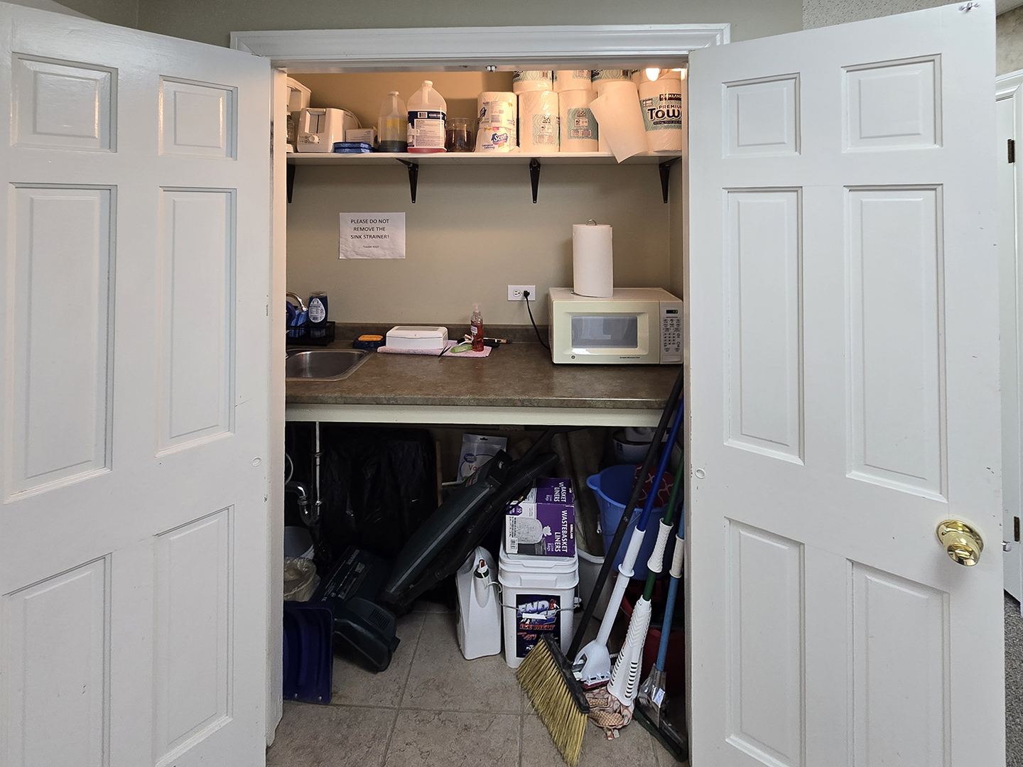 38 N Broadway Street Property Photo 9