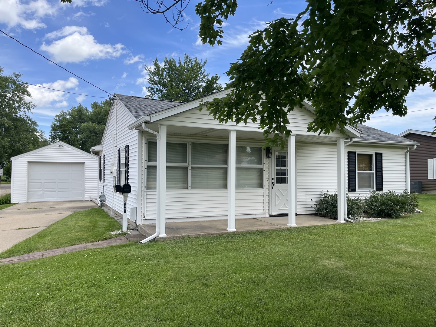 526 Edwards Street Property Photo 1