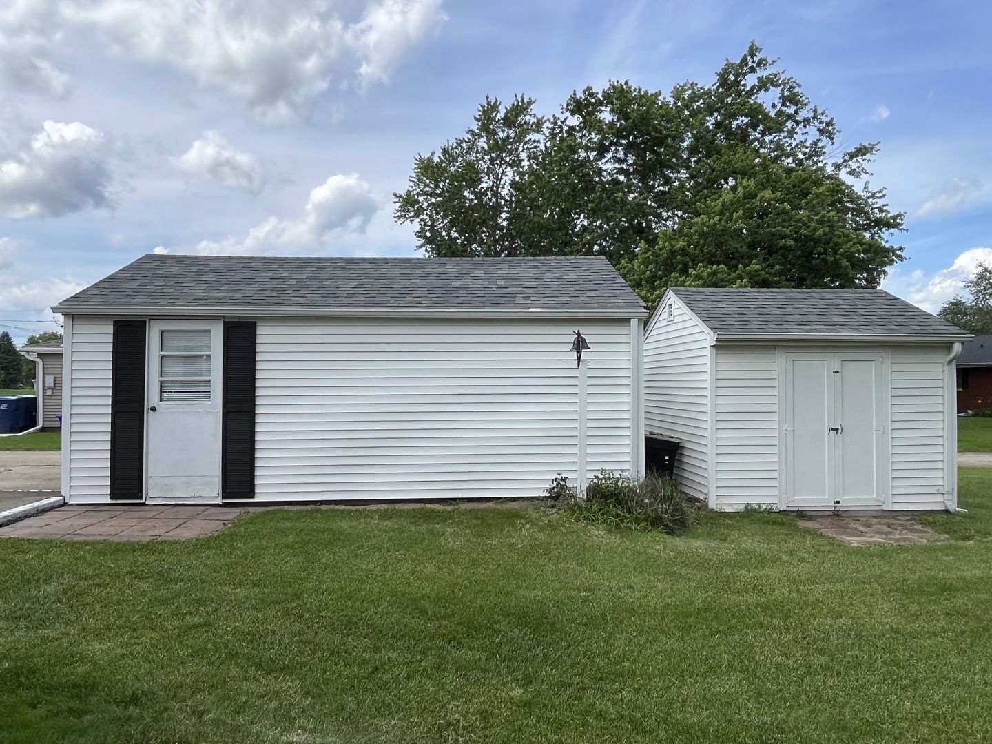 526 Edwards Street Property Photo 6