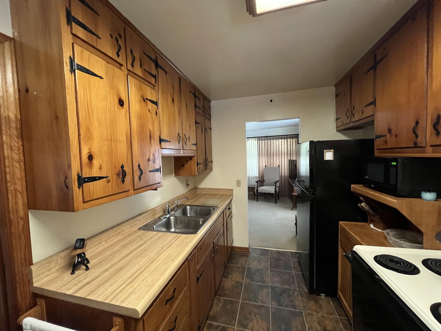 526 Edwards Street Property Photo 12