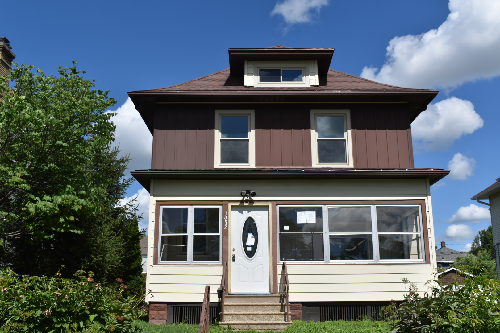 1432 9th Street Property Photo 1