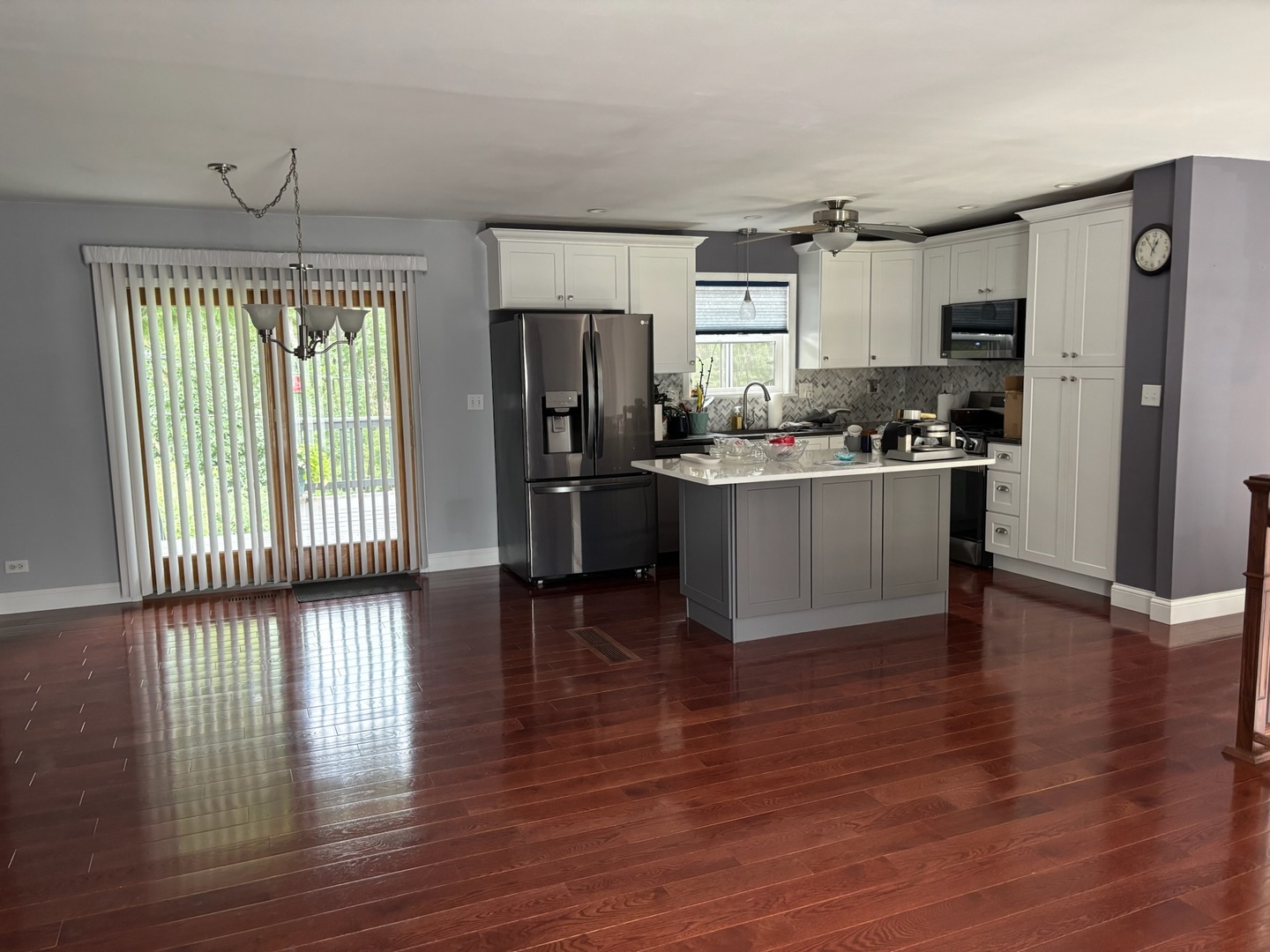 3136 Everglade Avenue Property Photo 4