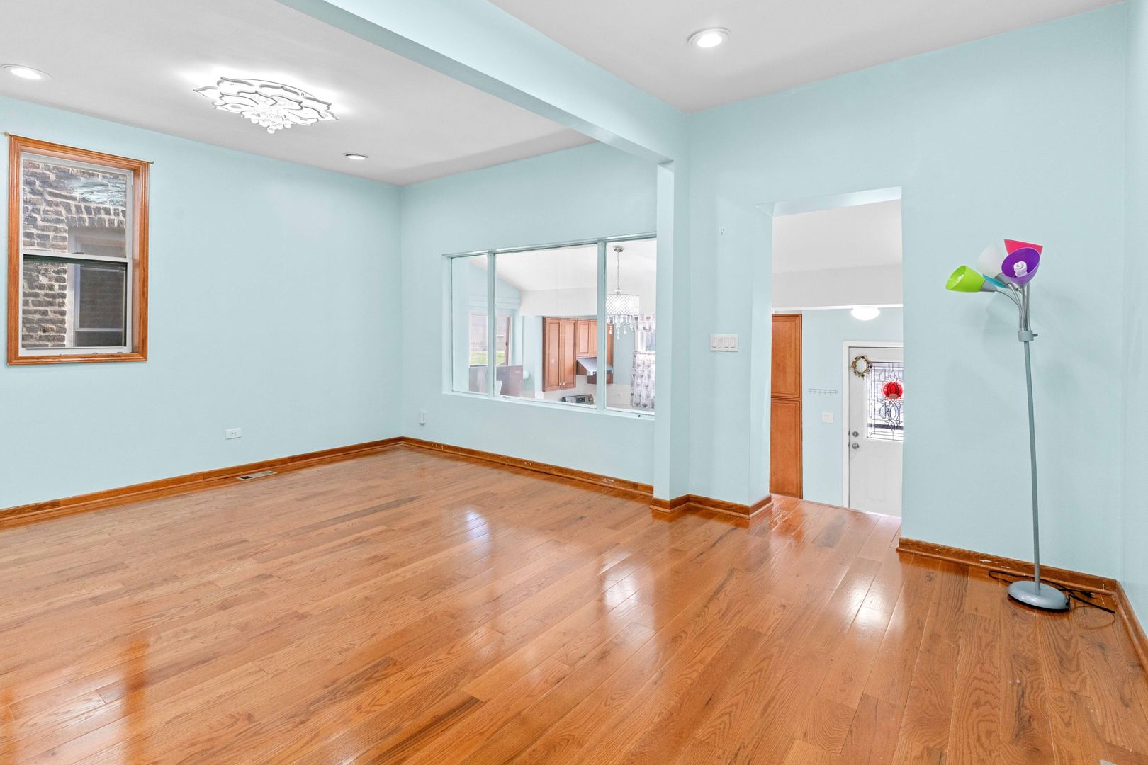 3154 S Canal Street Property Photo 7
