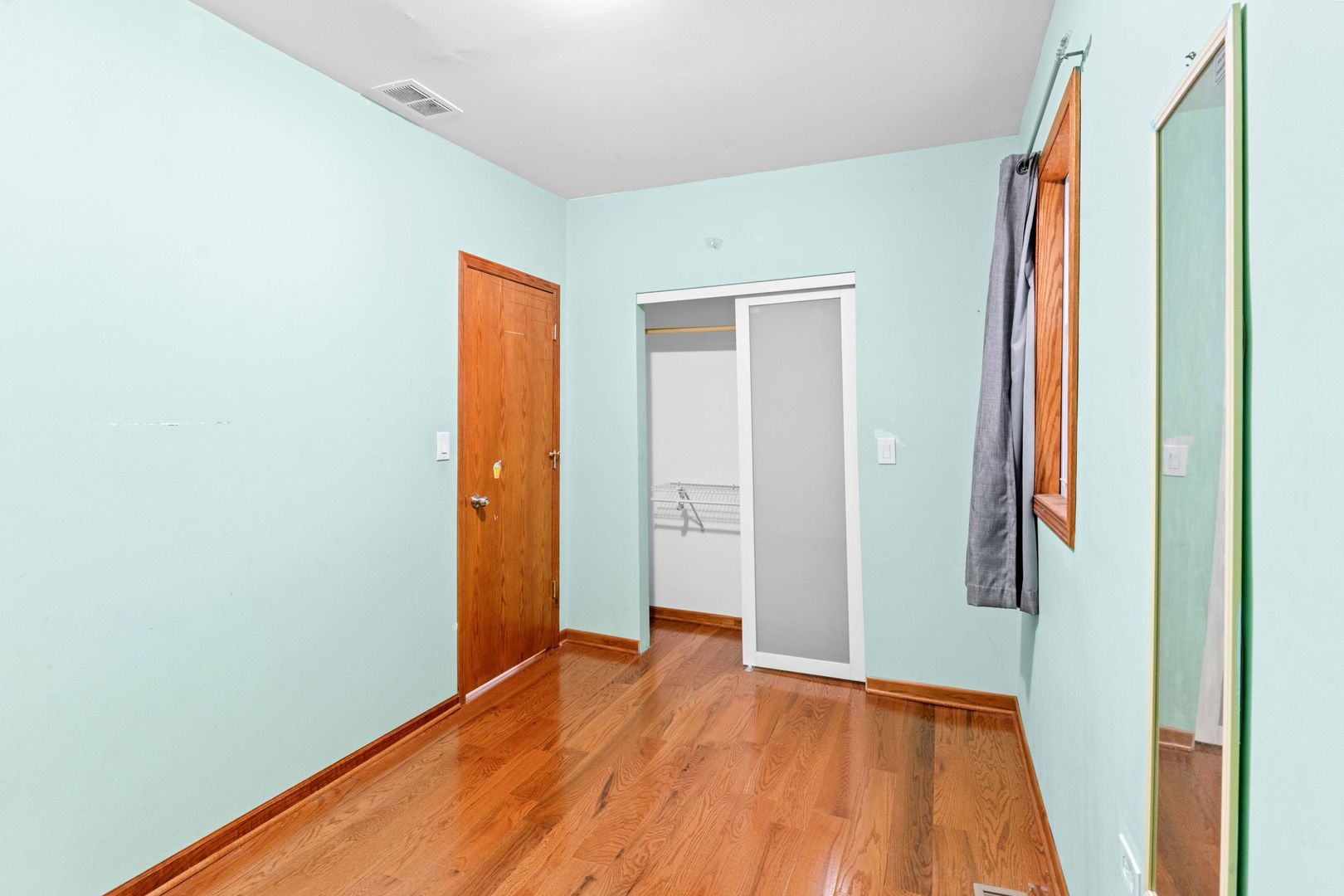 3154 S Canal Street Property Photo 13