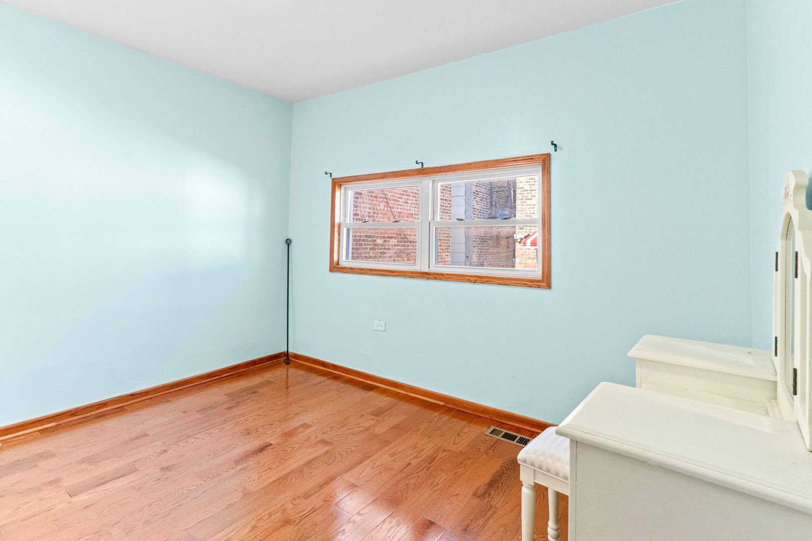 3154 S Canal Street Property Photo 15