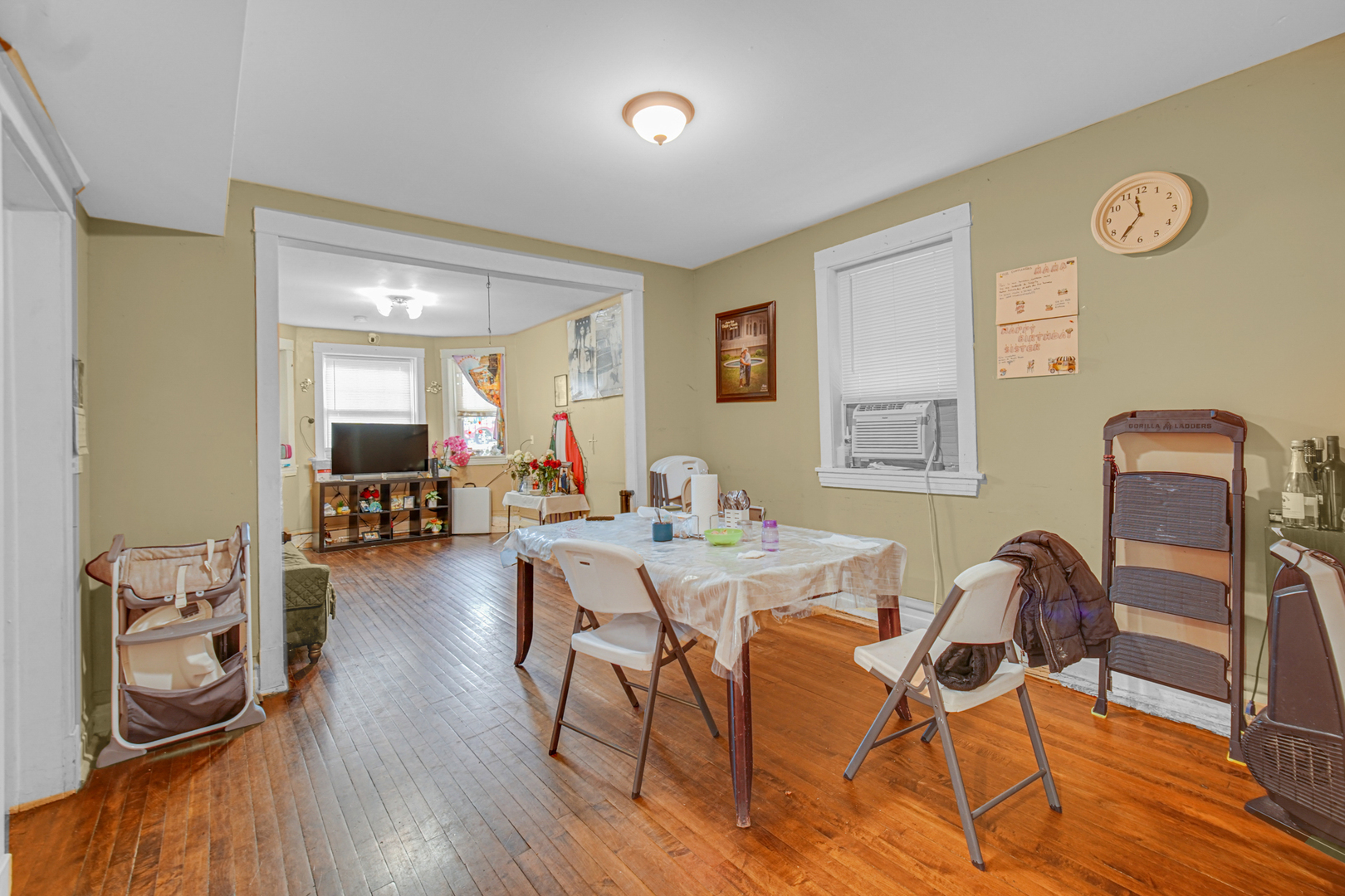 3854 W Diversey Avenue Property Photo 2