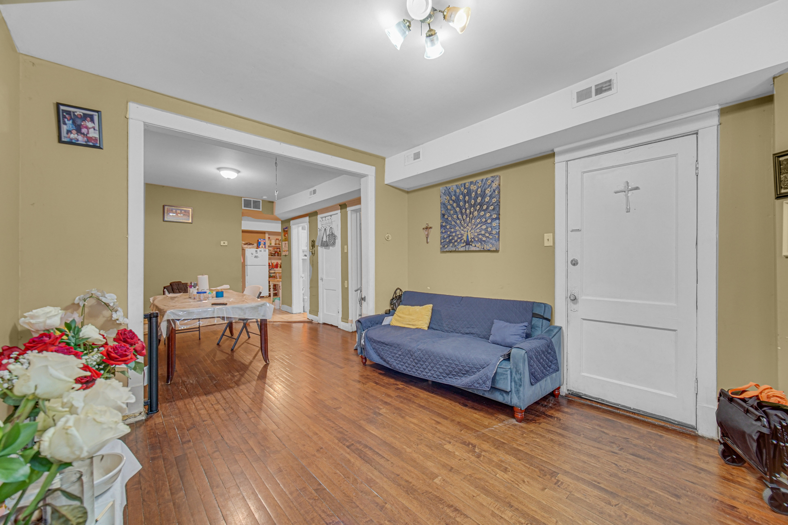 3854 W Diversey Avenue Property Photo 3