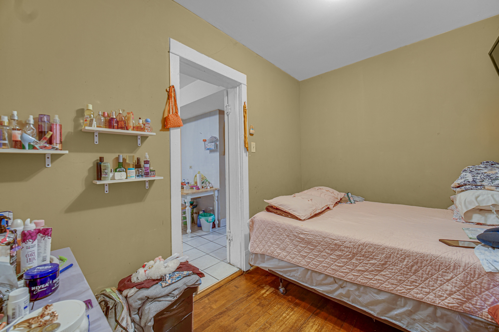 3854 W Diversey Avenue Property Photo 7