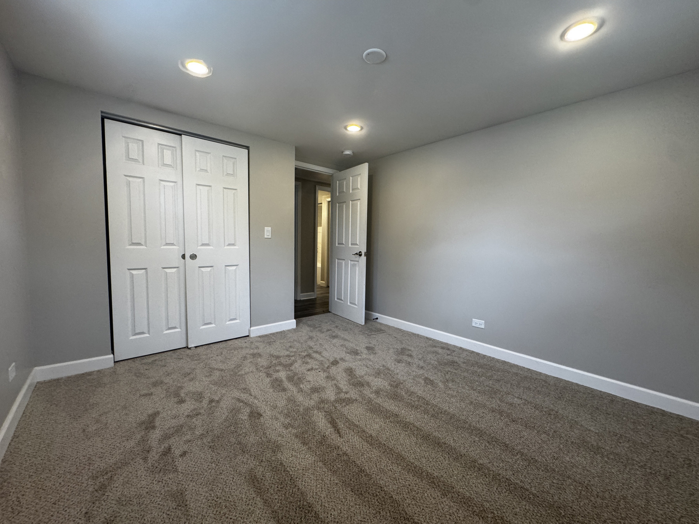 2413 Meridian Drive Property Photo 23