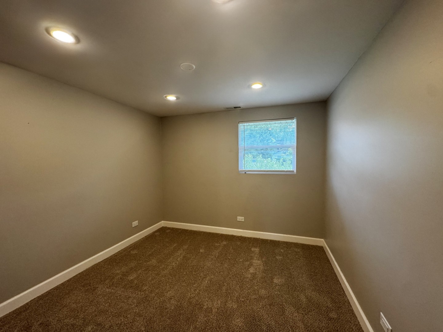 2413 Meridian Drive Property Photo 26