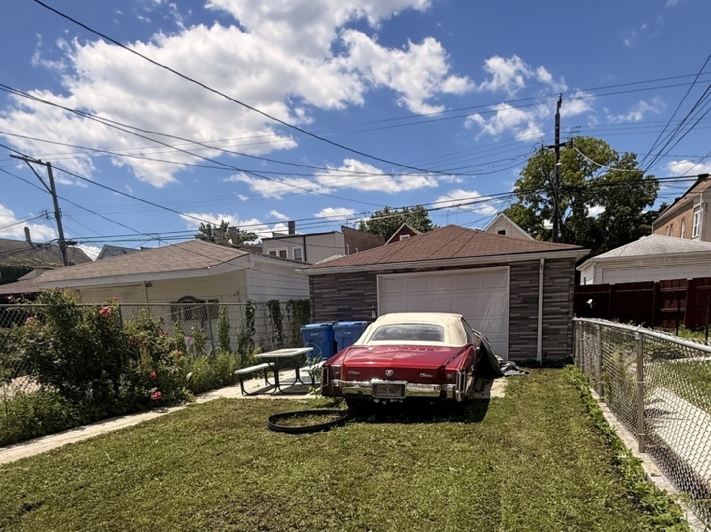 8410 S Burnham Avenue Property Photo 2