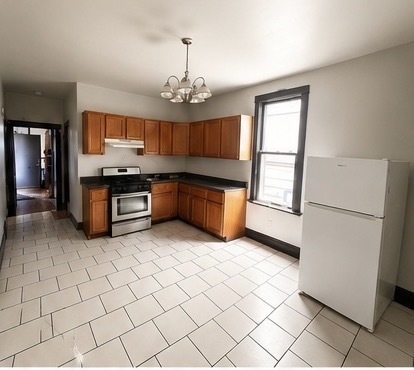 8410 S Burnham Avenue Property Photo 7