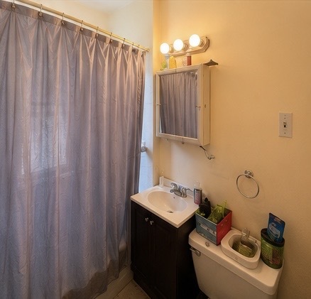 8410 S Burnham Avenue Property Photo 11