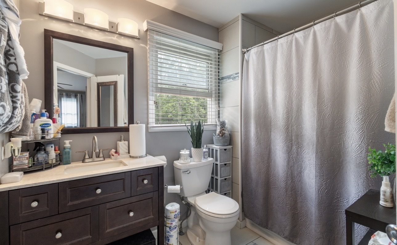 24216 S Plum Valley Drive Property Photo 15