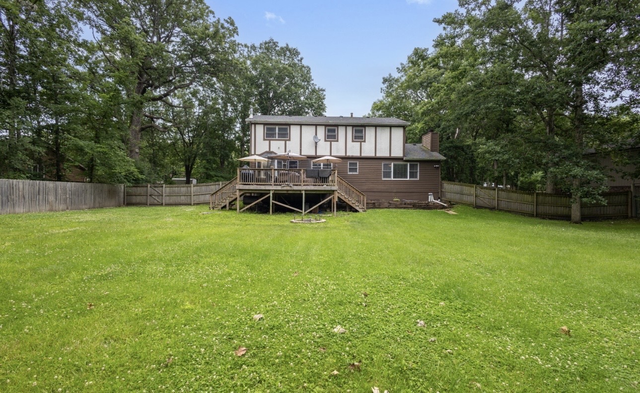 24216 S Plum Valley Drive Property Photo 20