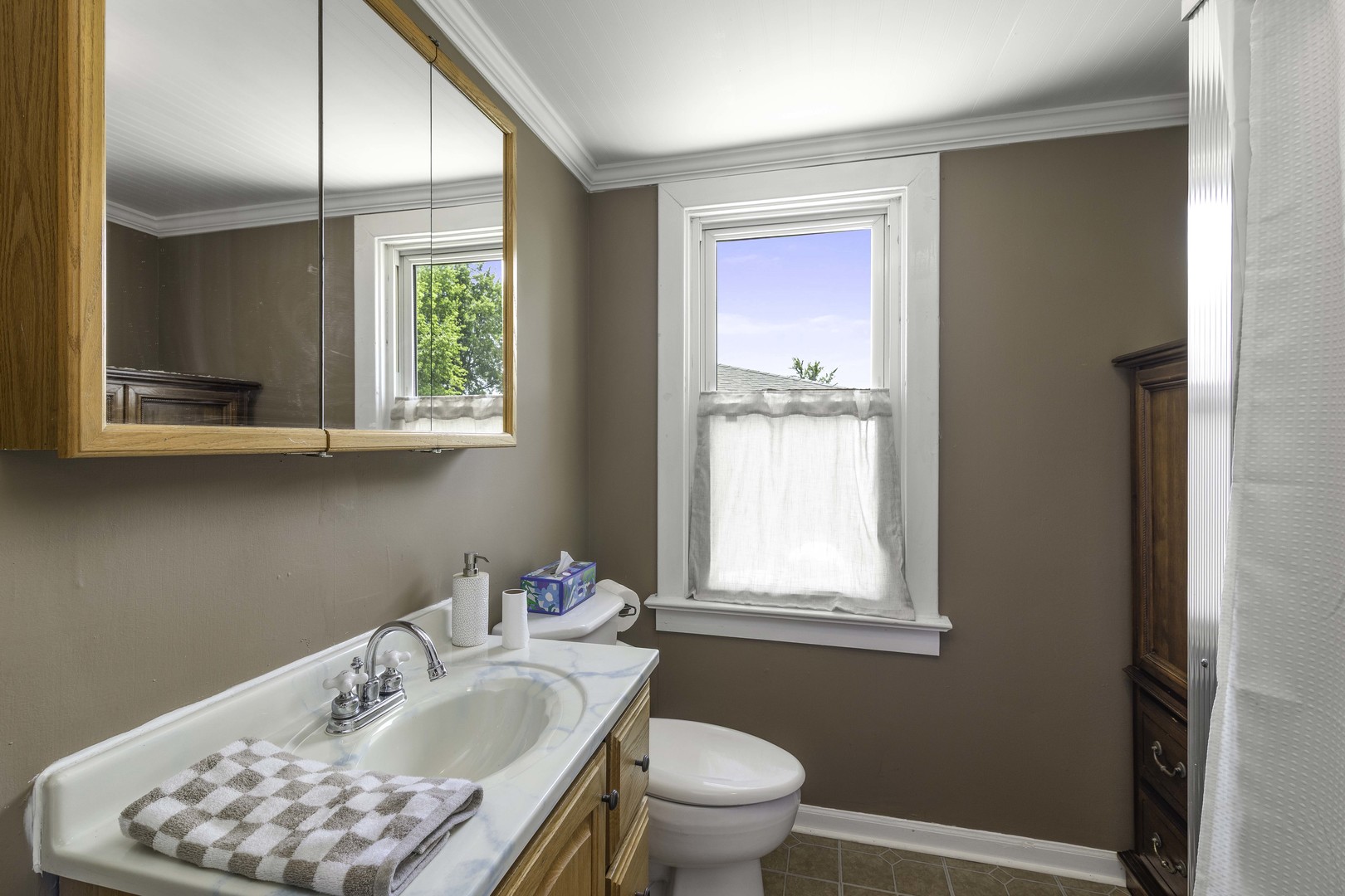 10202 Perry Road Property Photo 15