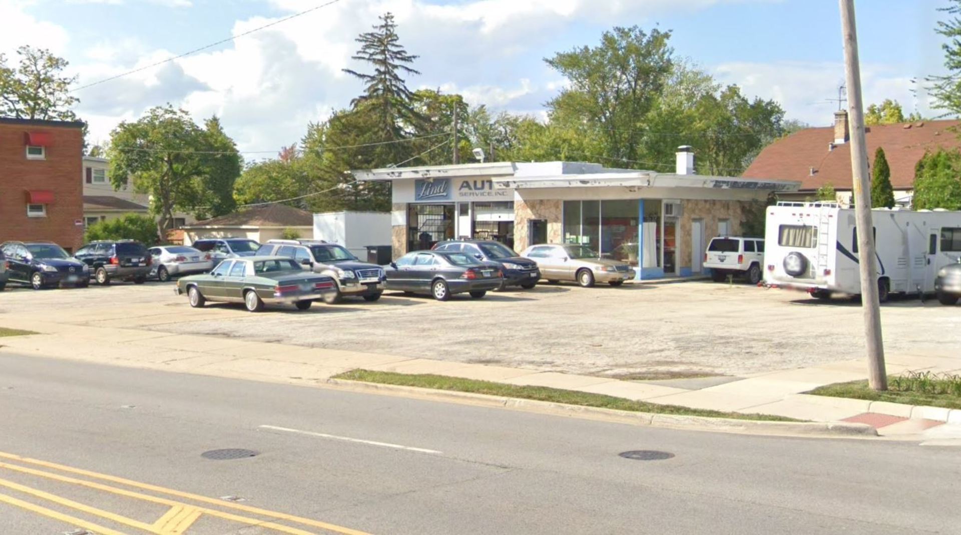 1030 W Touhy Avenue Property Photo 35